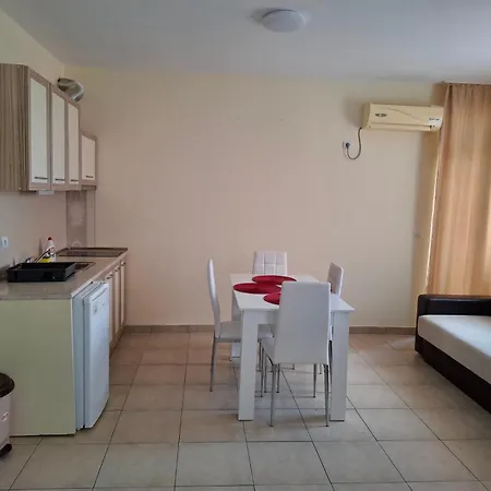 Deluxe In Sunny Apartamento *